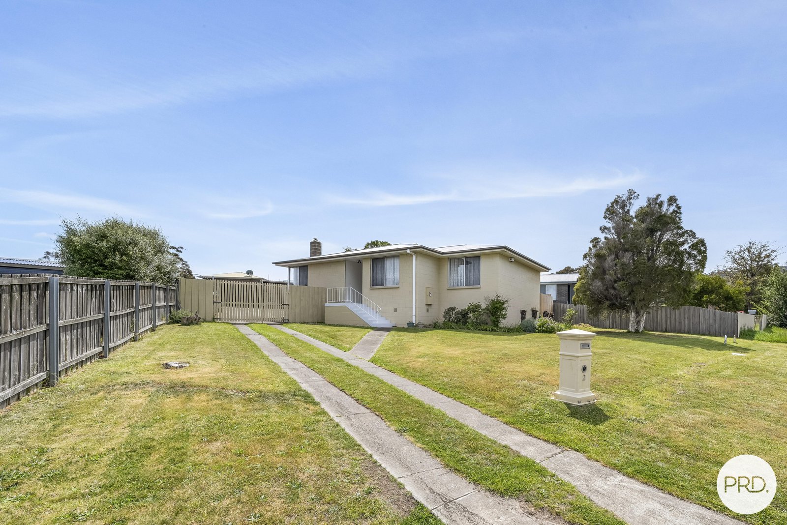 2 Hollycroft Way CLARENDON VALE 5