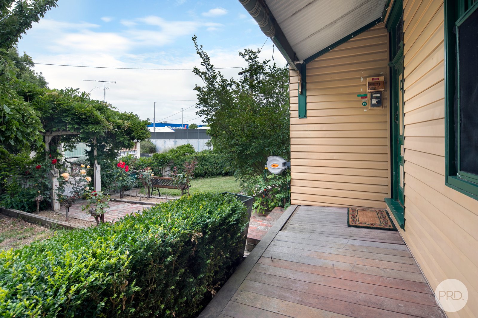 2 Holmes Street BALLARAT CENTRAL 2