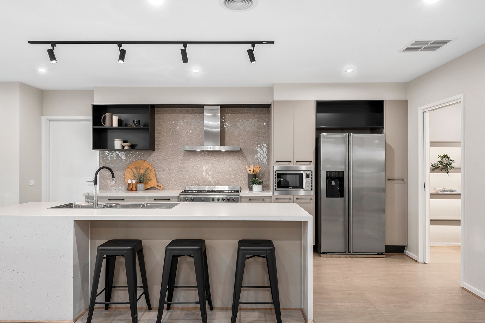 Real Estate and Property in 2 Holyhead Street, Ocean Grove, VIC