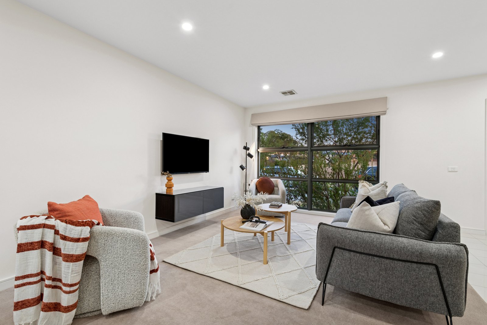 Gallery: 2 Hope Court