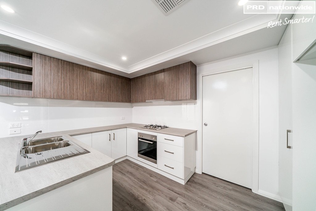 2 Hughes Court LLOYD 3