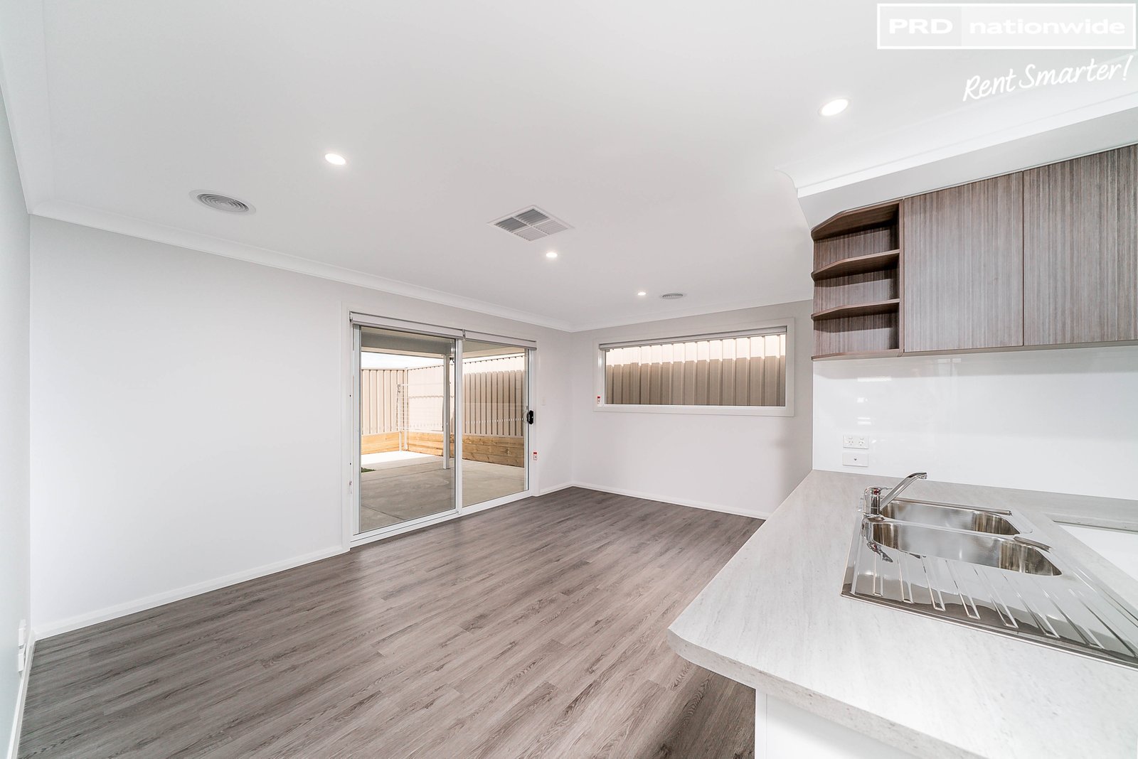 2 Hughes Court LLOYD 4