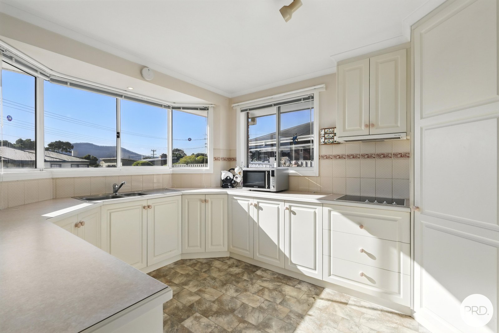 2 Hull Street GLENORCHY 10