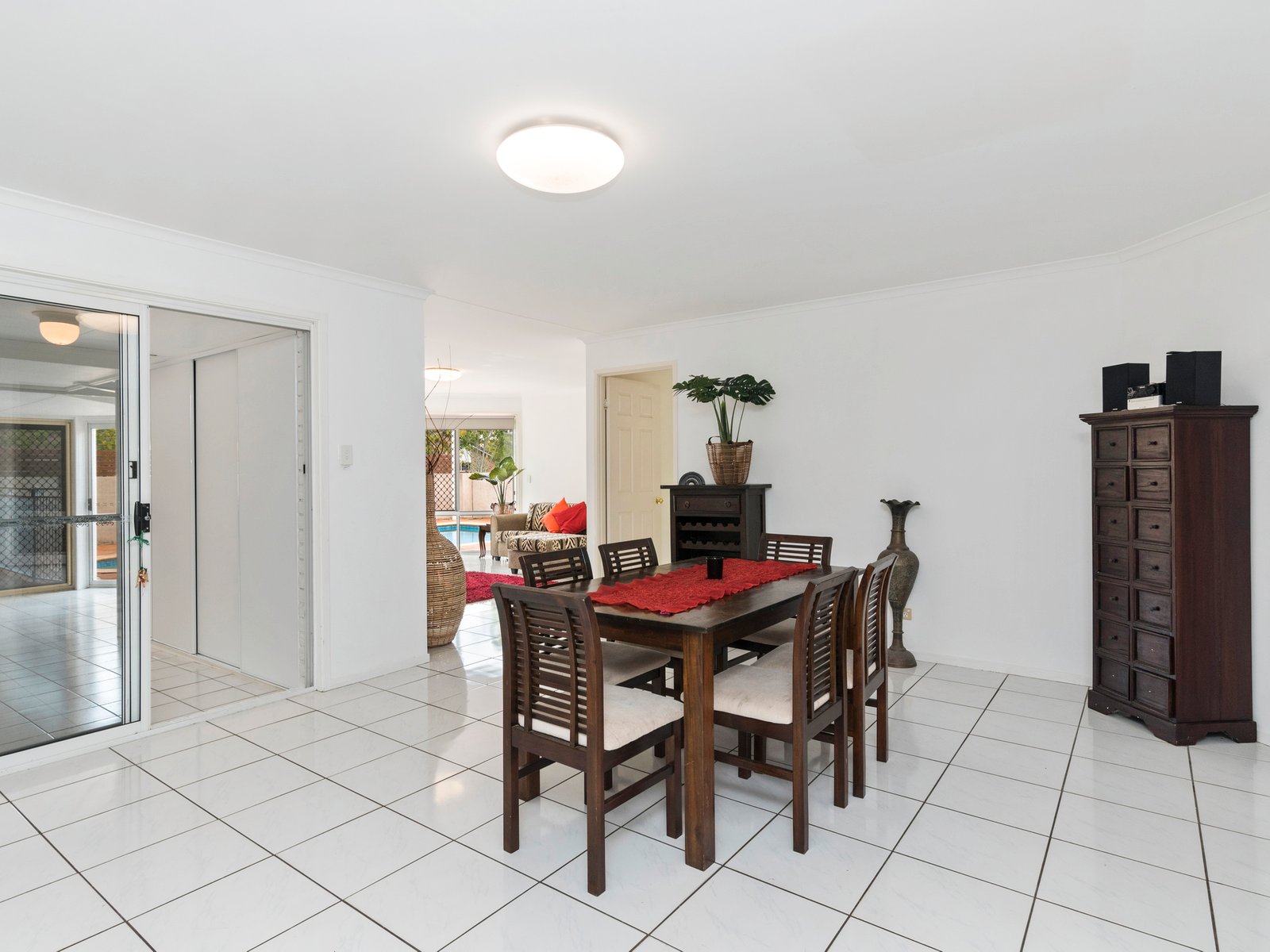 2 Hydrilla Court ELANORA 6