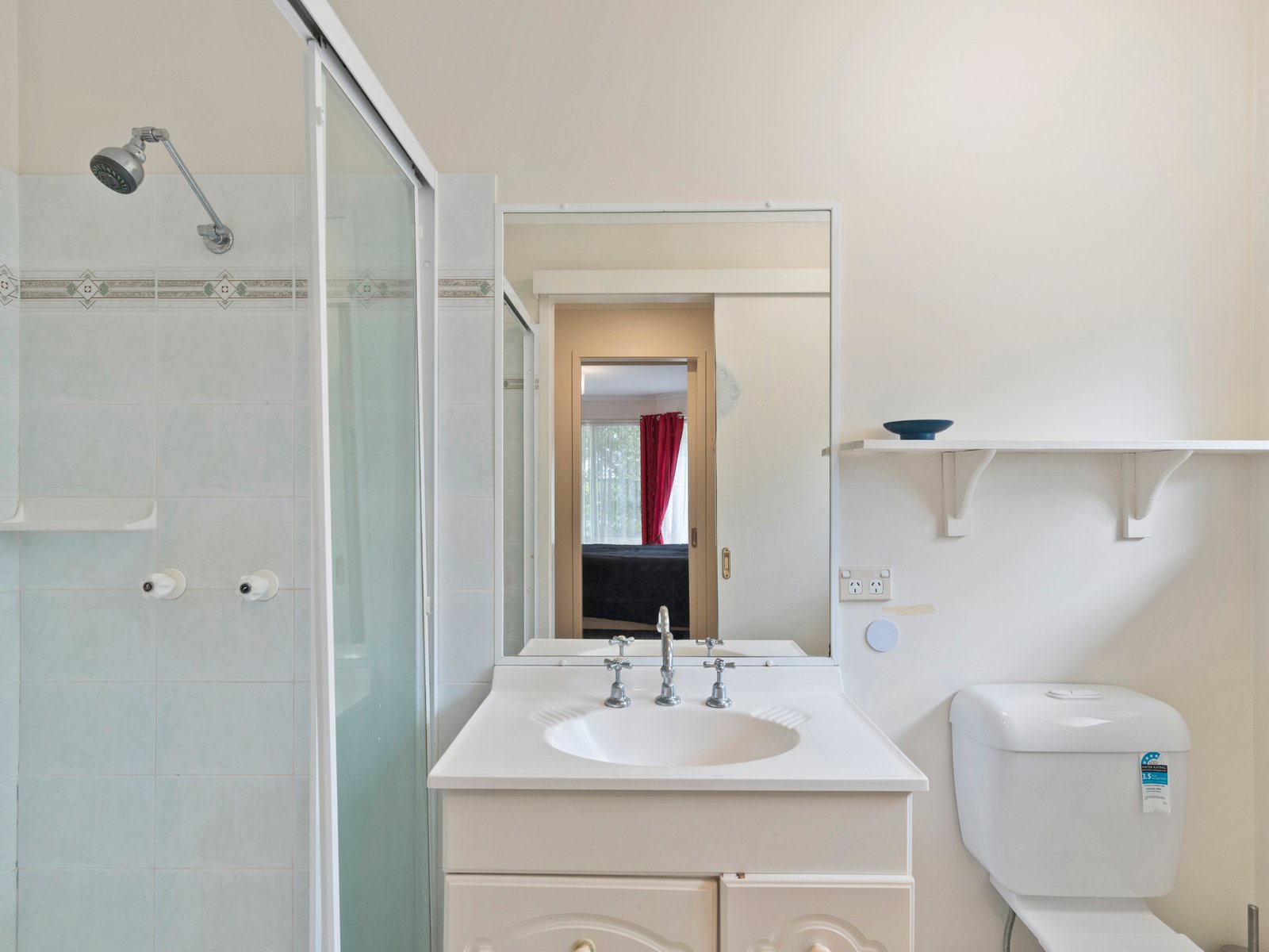 2 Hydrilla Court ELANORA 12