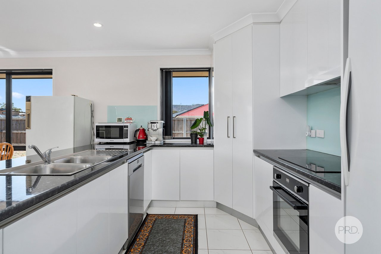 2 Ikram Court OLD BEACH 5