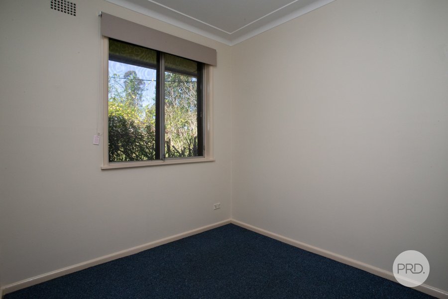 2 Illawong Avenue PENRITH 11