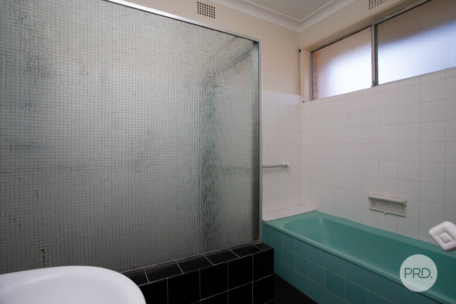 2 Illawong Avenue PENRITH 12