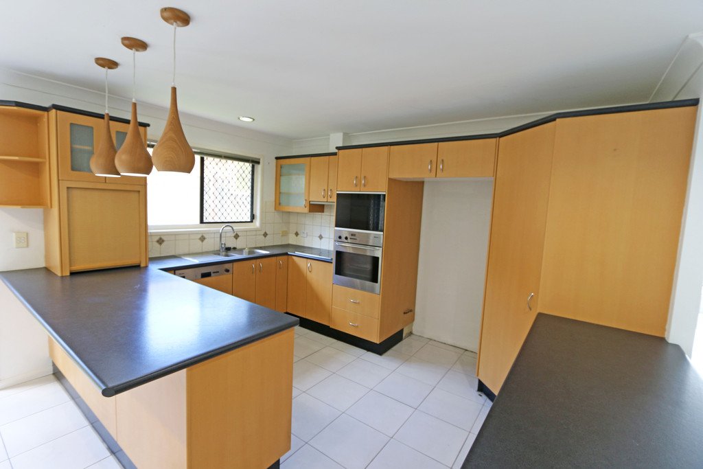 2 Innes Avenue MOLENDINAR 4