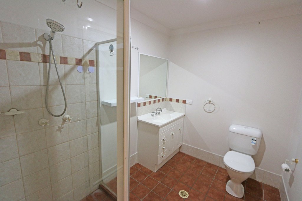 2 Innes Avenue MOLENDINAR 10