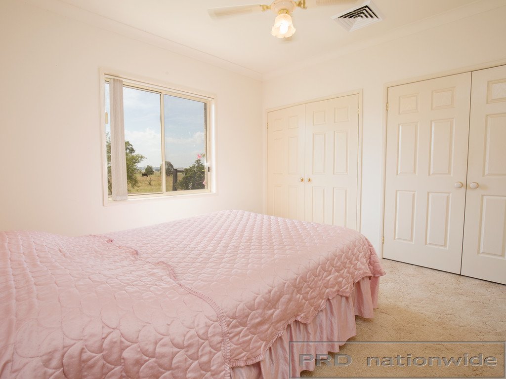 2 Iona Lane WOODVILLE 14