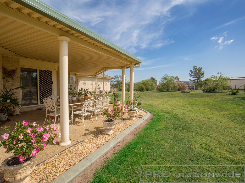 2 Iona Lane WOODVILLE 17