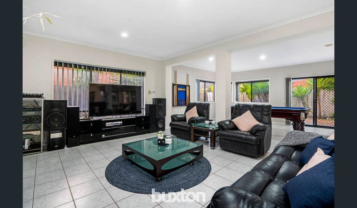 Gallery: 2 Isabella Court