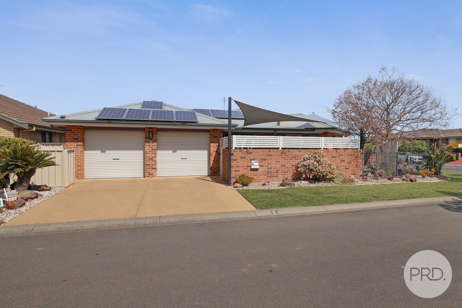 2 Ivory Place TAMWORTH 4