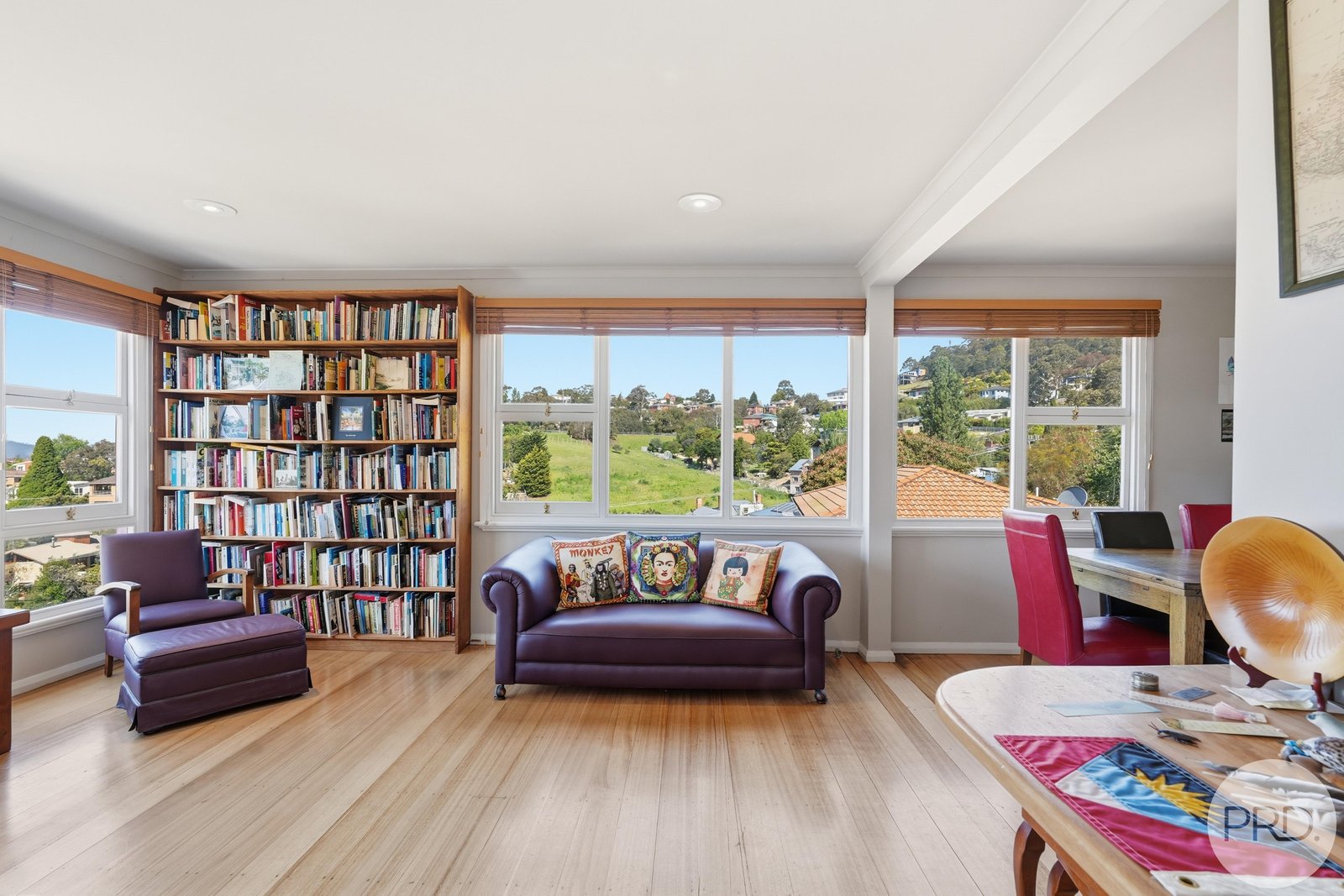 2 Jabez Crescent LENAH VALLEY 3