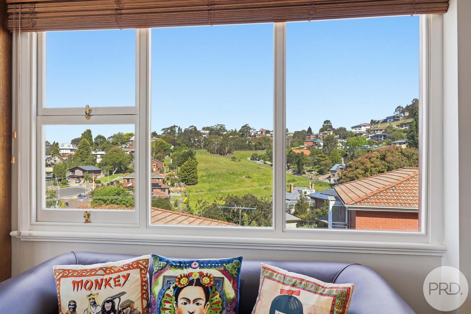 2 Jabez Crescent LENAH VALLEY 4