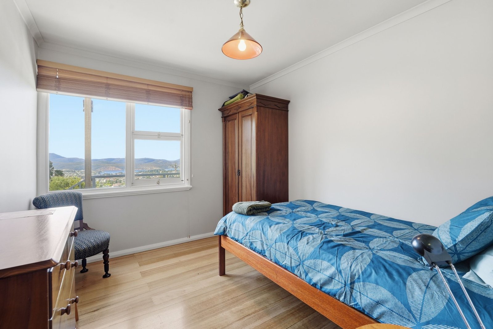 2 Jabez Crescent LENAH VALLEY 10