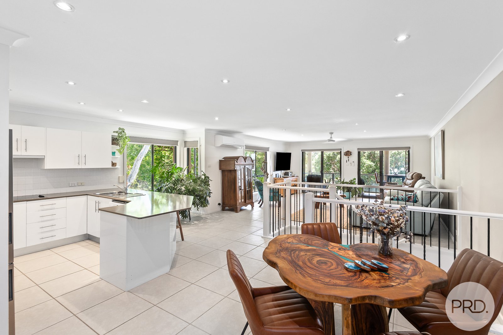 2 Jackson Close SALAMANDER BAY 7