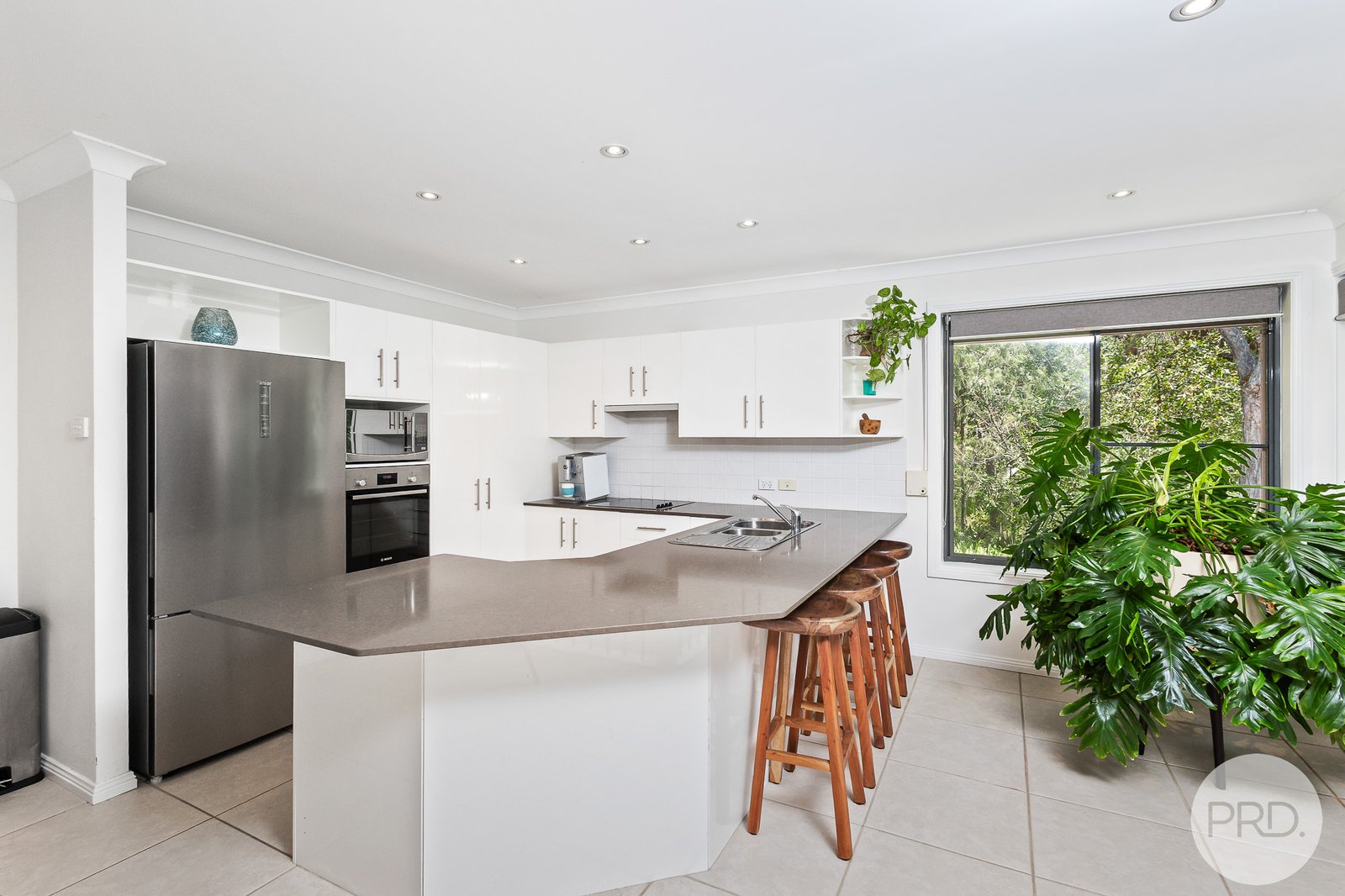 2 Jackson Close SALAMANDER BAY 8