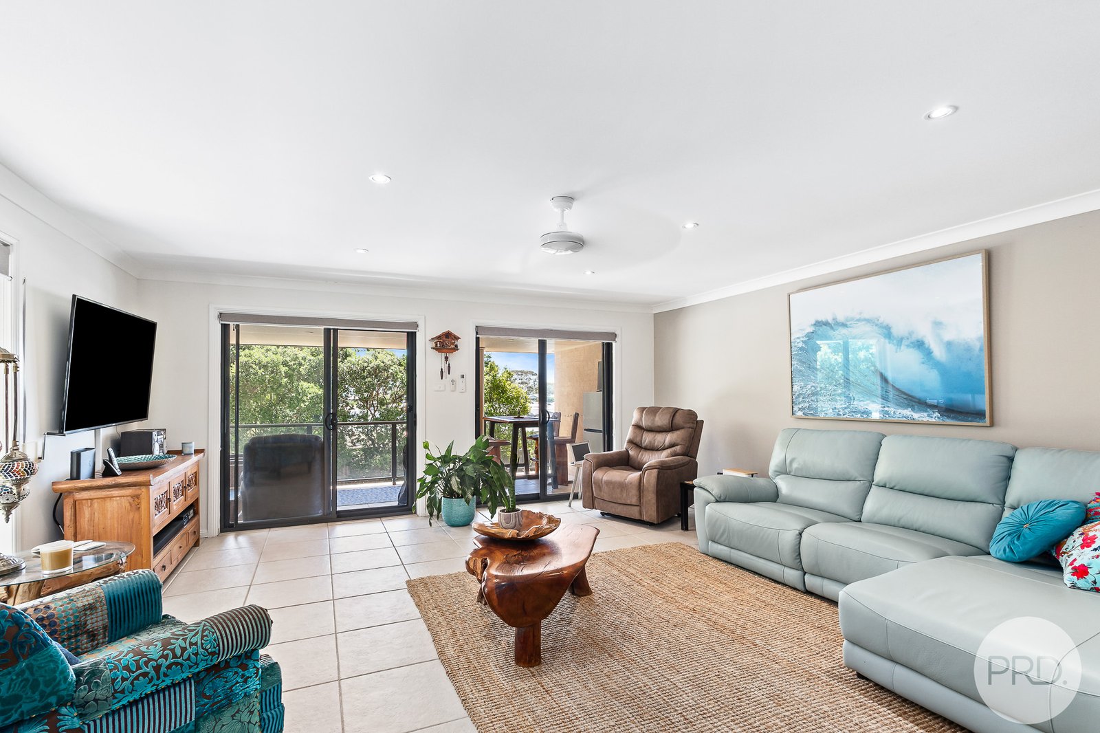 2 Jackson Close SALAMANDER BAY 9