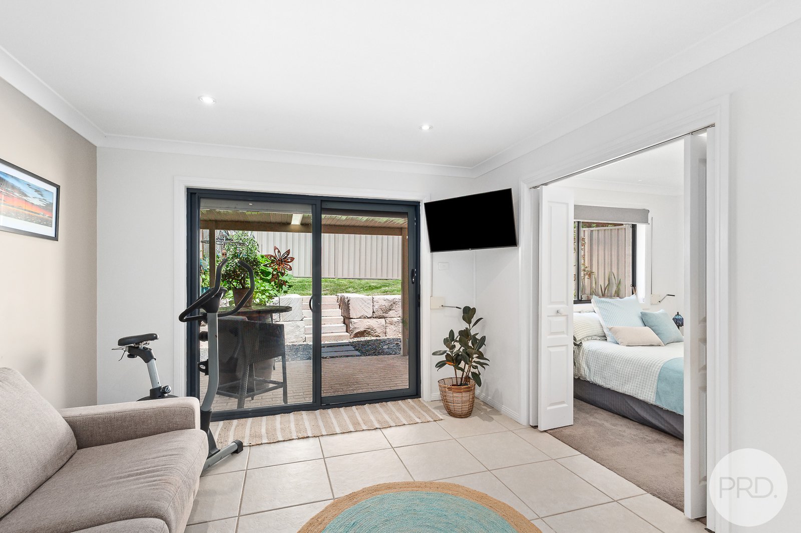 2 Jackson Close SALAMANDER BAY 13