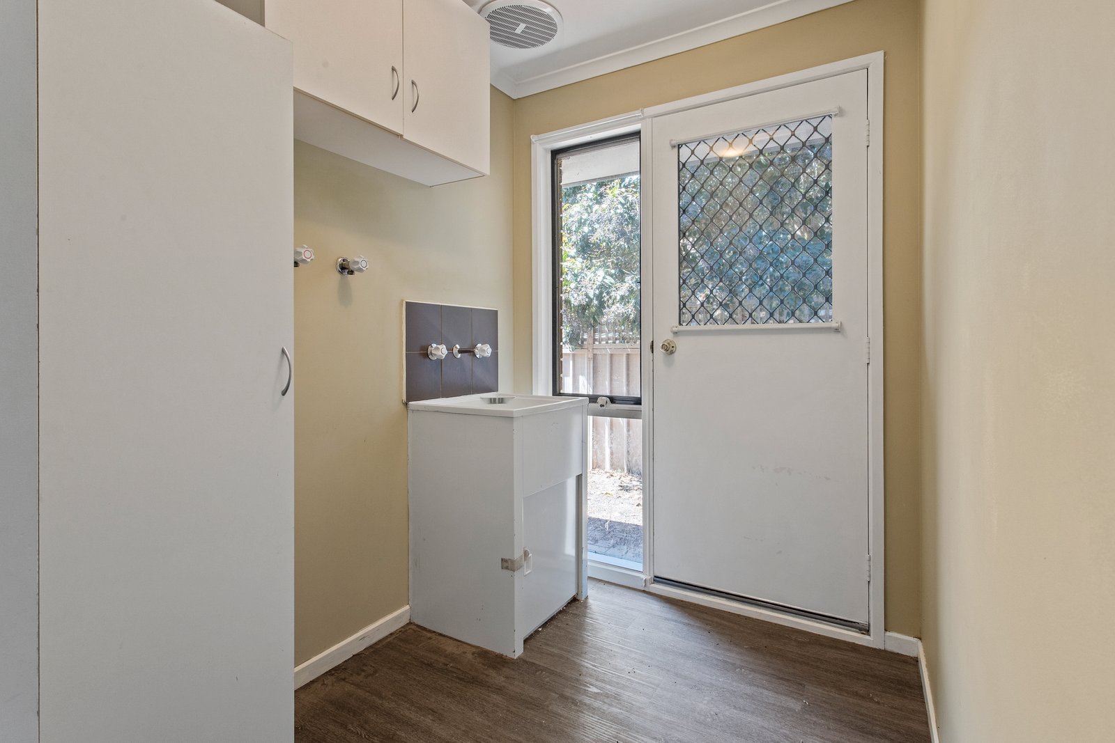 2 Jackson Street KANGAROO FLAT 9