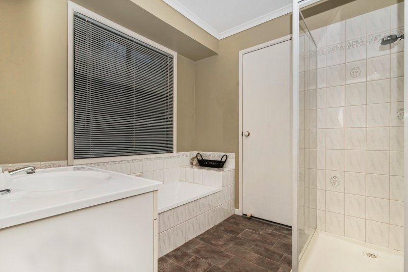 2 Jackson Street KANGAROO FLAT 3