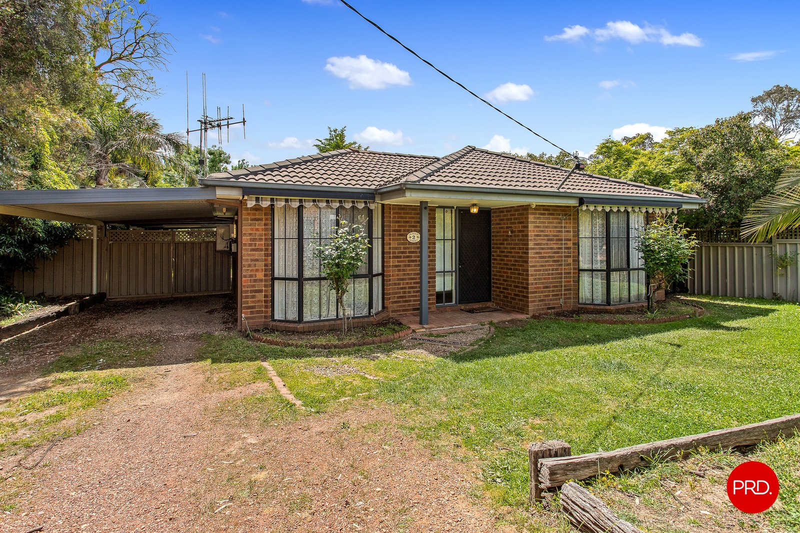 2 Jackson Street KANGAROO FLAT 2