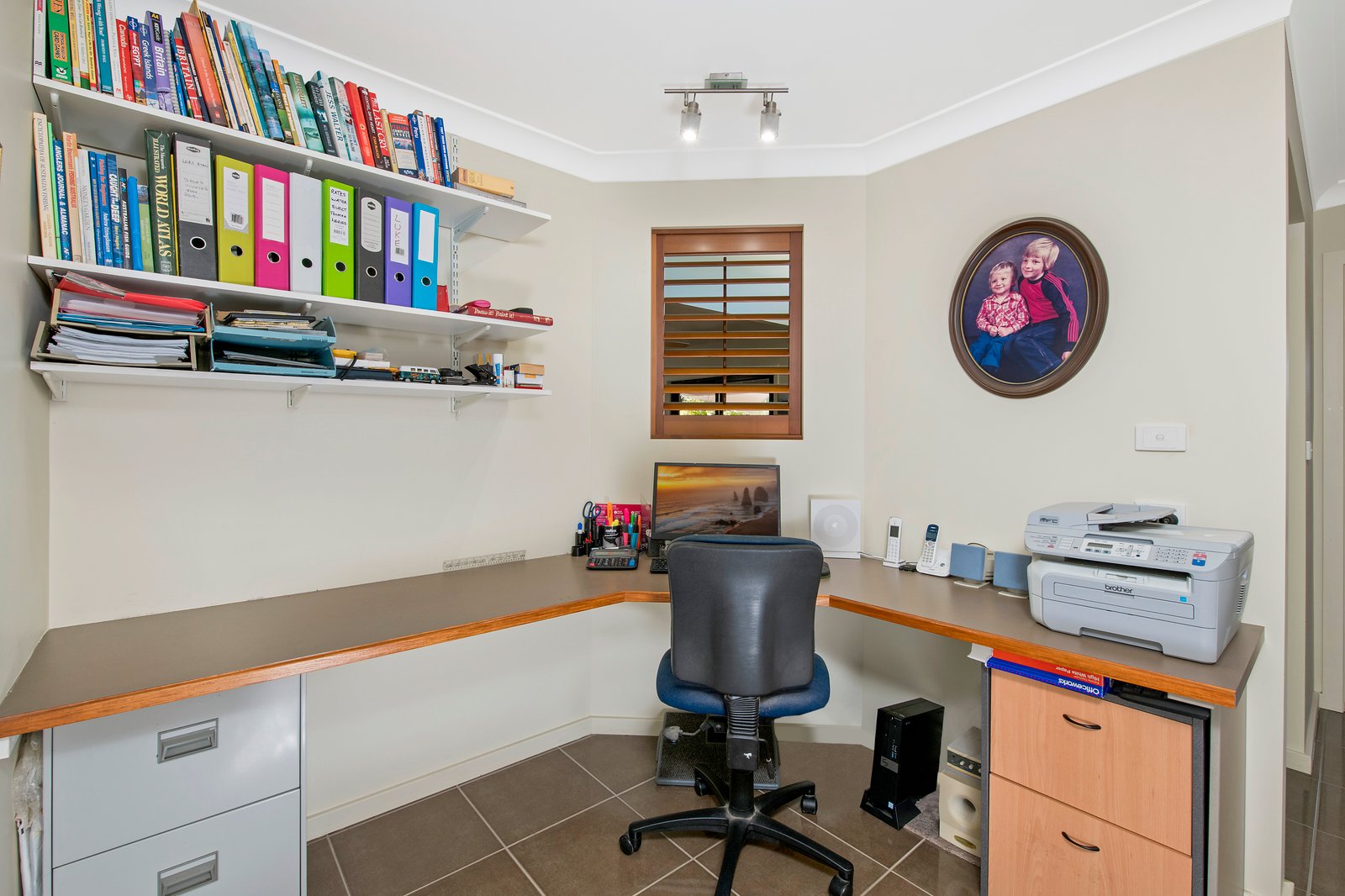 2 James Atkins Close DUNBOGAN 8