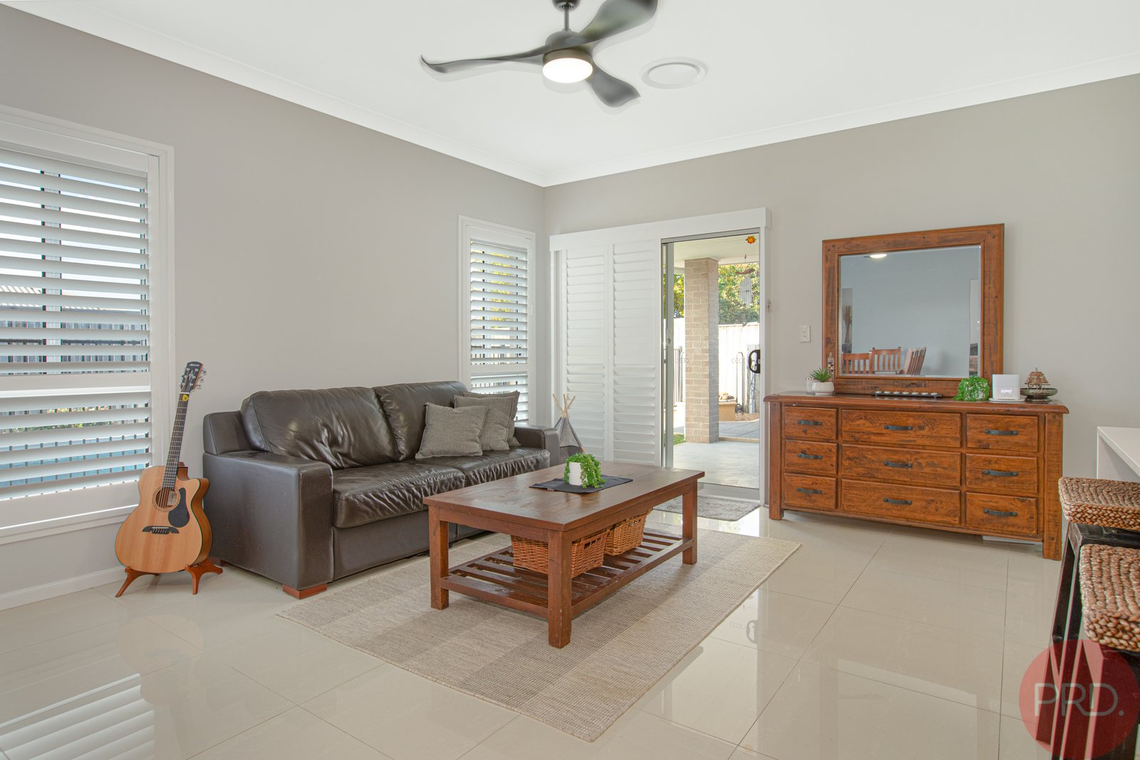 2 James Leslie Drive GILLIESTON HEIGHTS 4