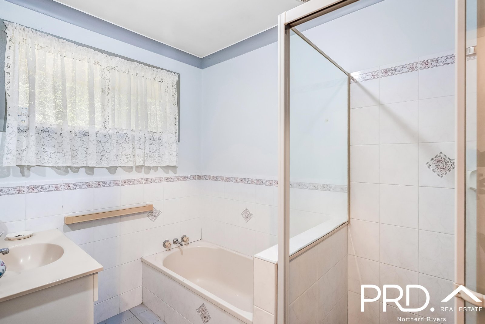 2 James Street GENEVA 26