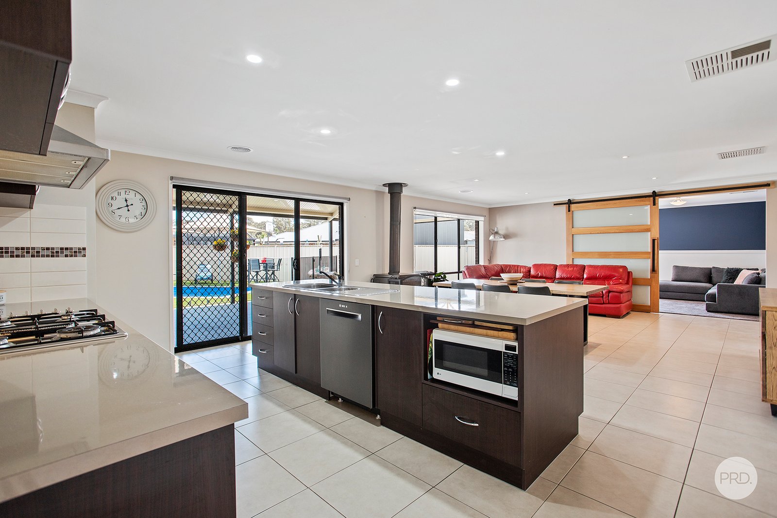 2 Jean Court MARONG 2