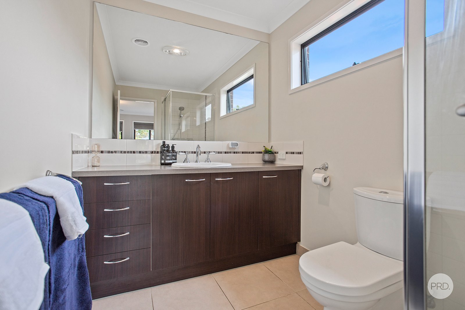 2 Jean Court MARONG 9