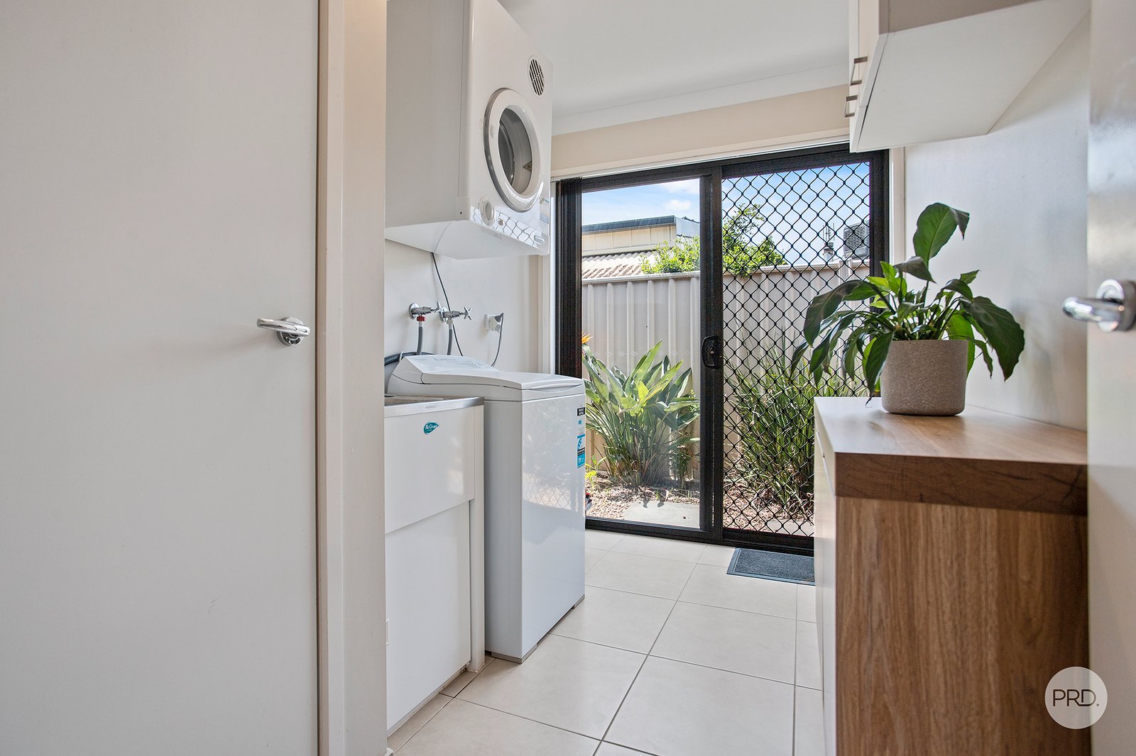 2 Jean Court MARONG 14