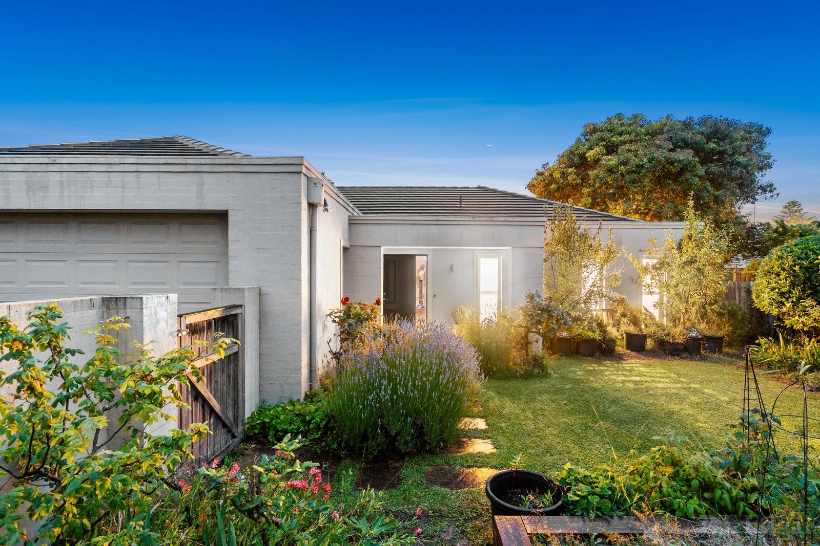 Real Estate and Property in 2 Jennifer Crescent, Point Lonsdale, VIC