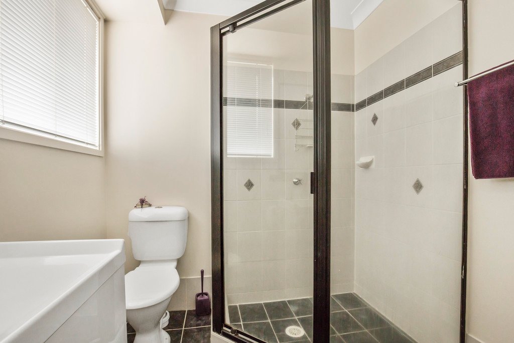 2 Joliffe Close ABERGLASSLYN 13
