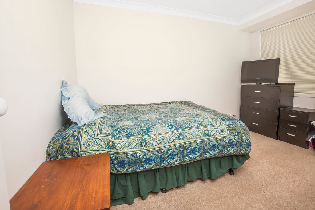 2 Joliffe Close ABERGLASSLYN 15