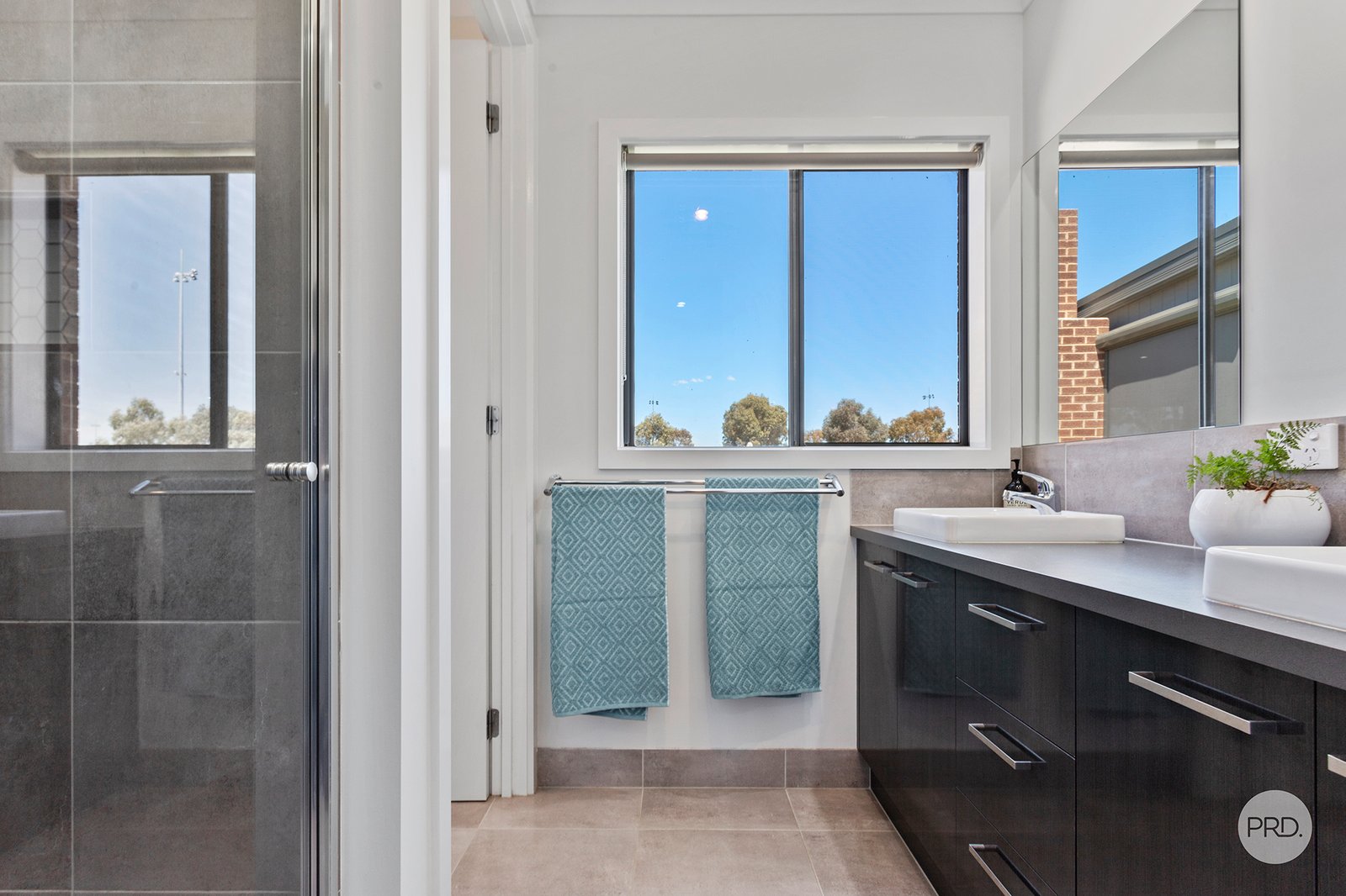 2 Jones Road EPSOM 8