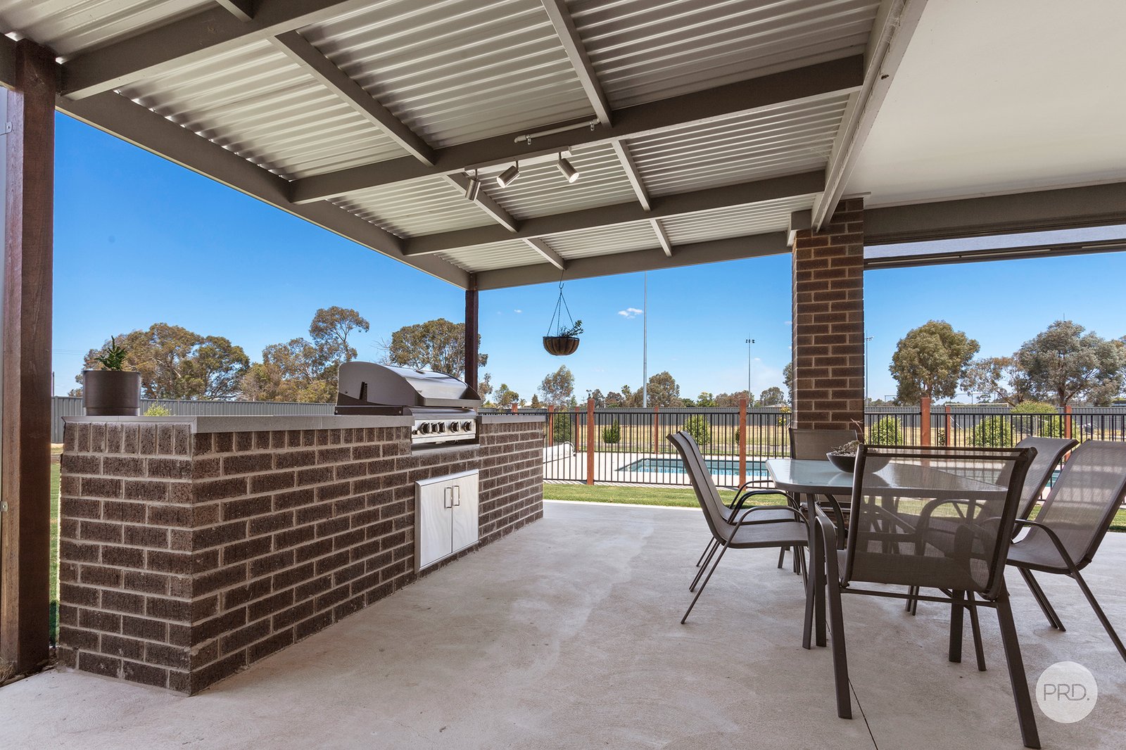 2 Jones Road EPSOM 18