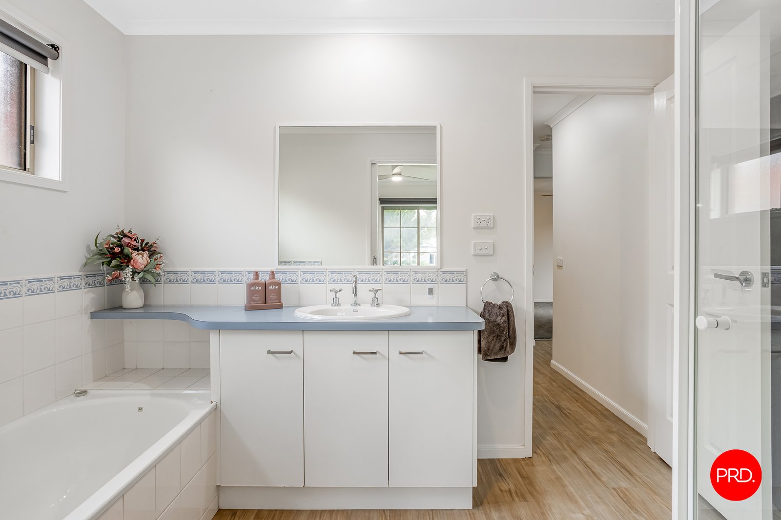 2 Jorben Pl  GOLDEN SQUARE 11