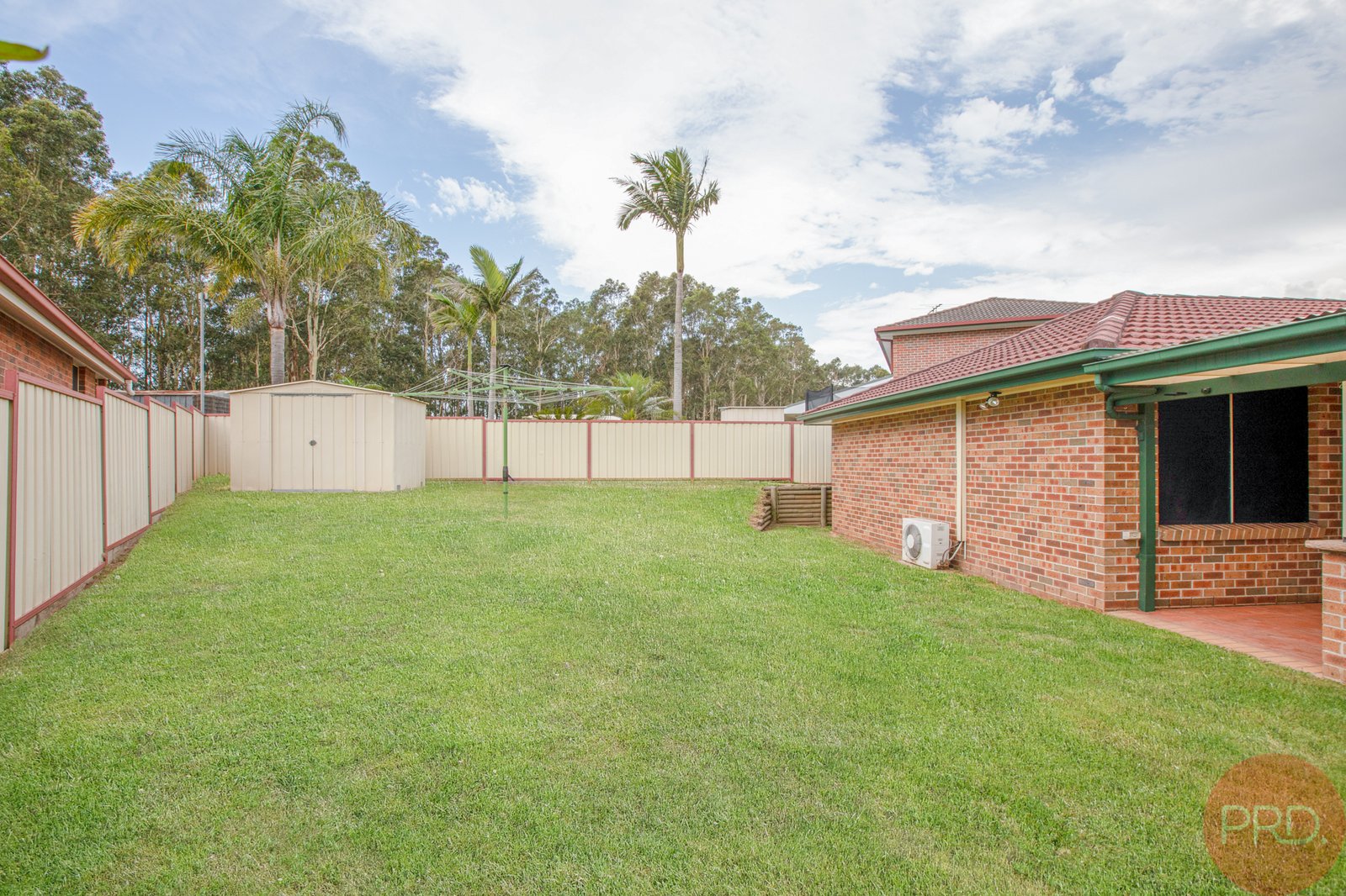 2 Joshua Close RUTHERFORD 10