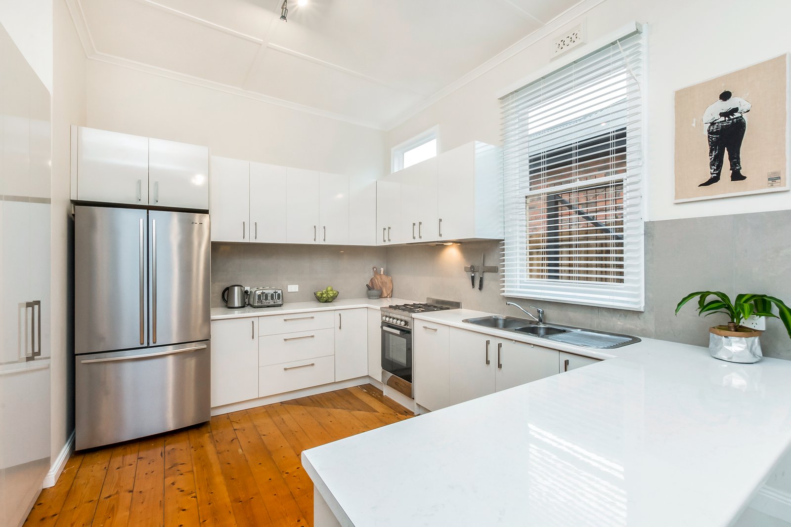 Gallery: 2 Kardinia Street