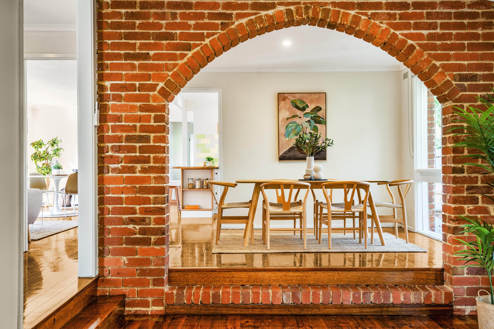 Real Estate and Property in 2 Kathryn Crescent, Woodend, VIC