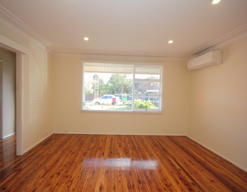 2 Katrina Place ROSELANDS 3