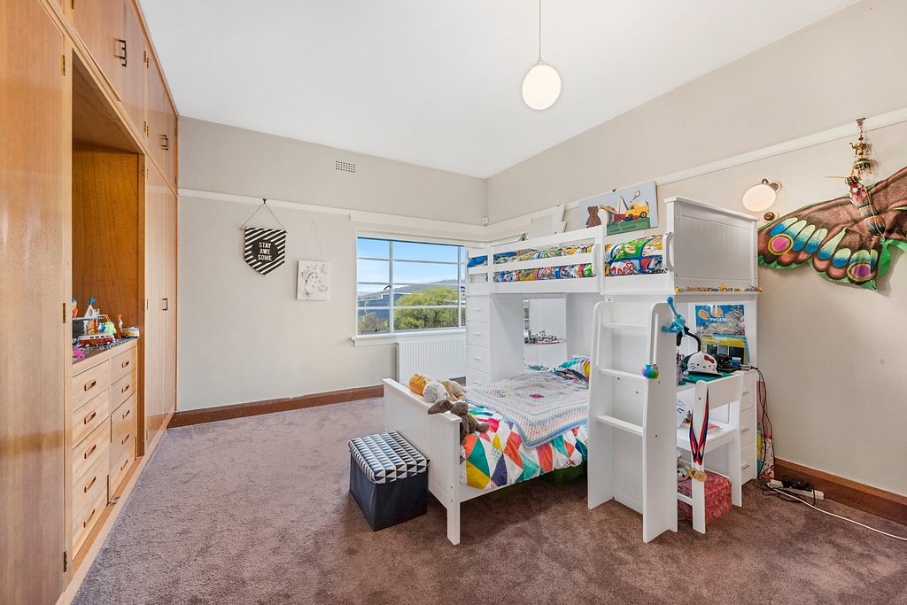 2 Kelvin Avenue MOONAH 6