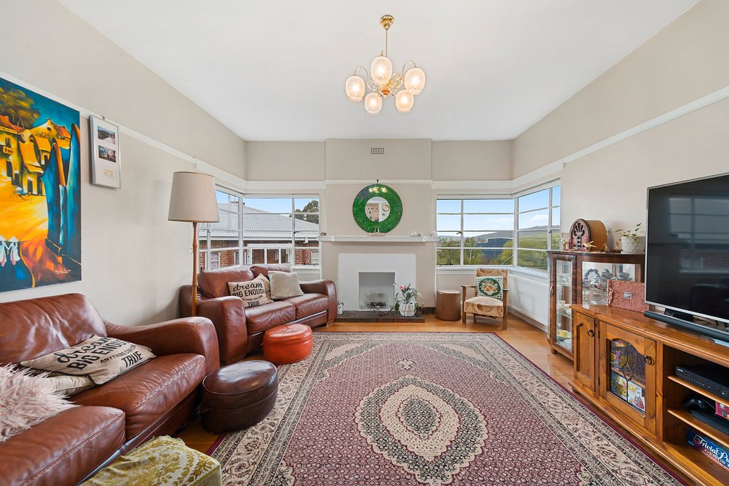 2 Kelvin Avenue MOONAH 8