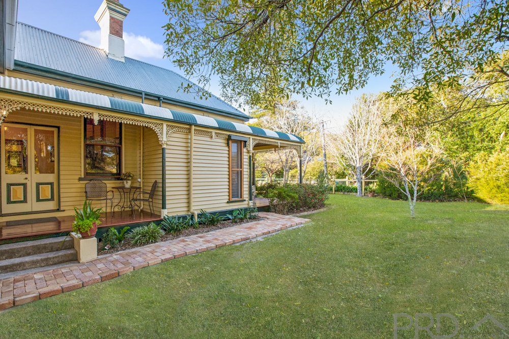 2 Kensington Road BOLWARRA 4