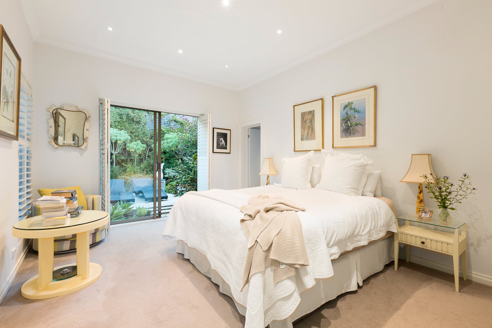Real Estate and Property in 2 Kilsyth Avenue, Toorak, VIC