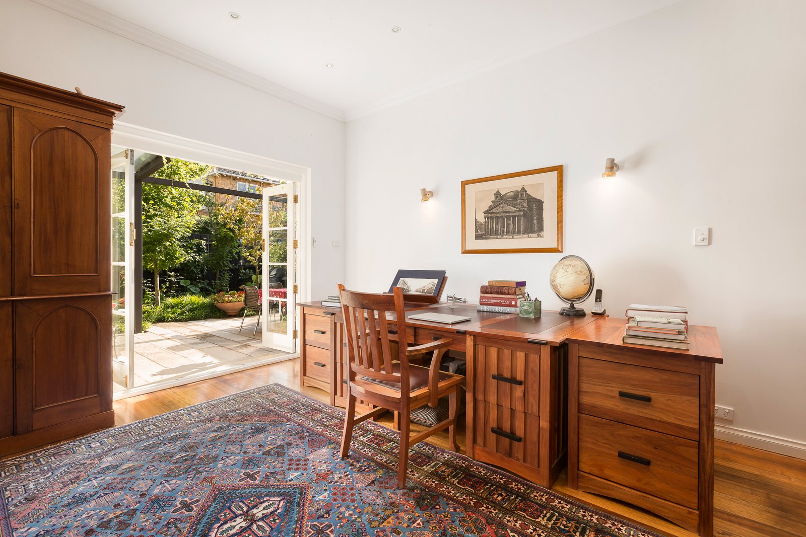 Real Estate and Property in 2 Kilsyth Avenue, Toorak, VIC