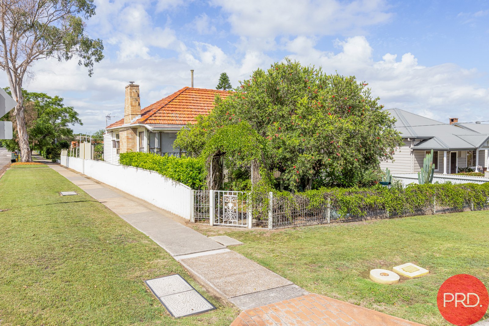 2 King Street EAST MAITLAND 1
